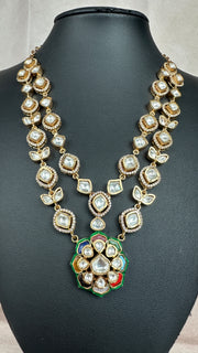 Kundan and moissanite stone with necklace