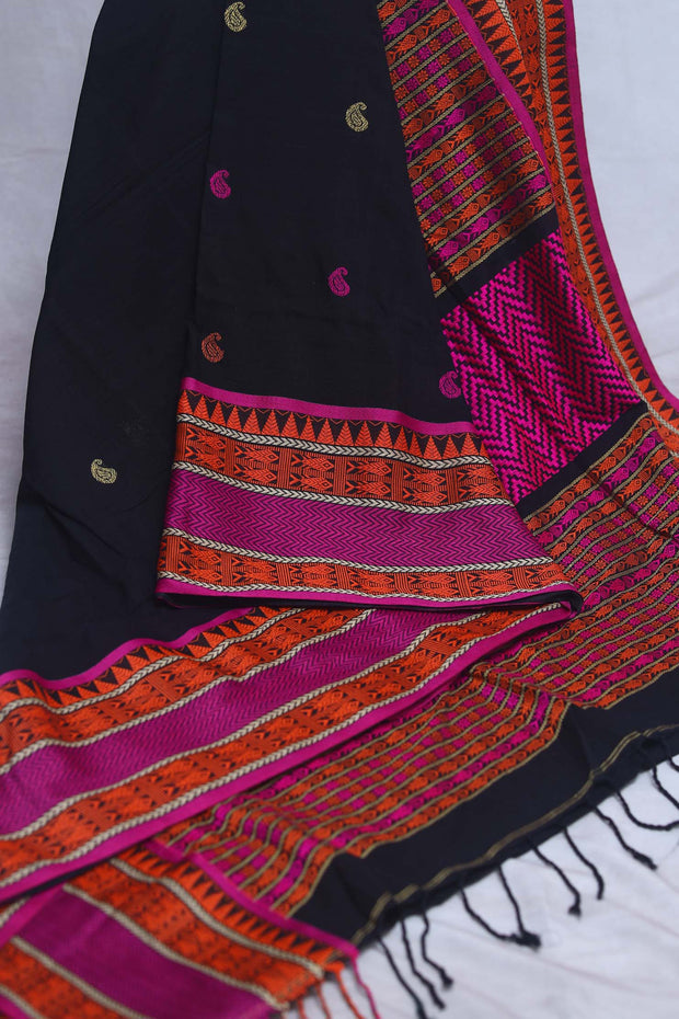 Pure handloom Bangal cotton saree with pink and orange thread weave, with bP