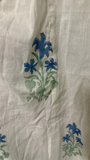 White export quality cotton kurti with handblock print