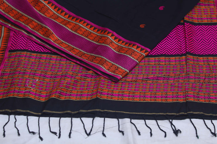 Pure handloom Bangal cotton saree with pink and orange thread weave, with bP