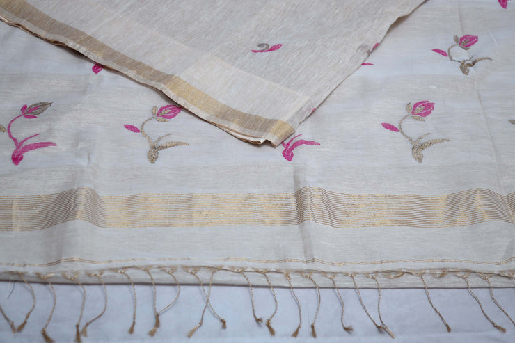 Off white Tissue Linen Saree with Jamdani weave, with BP