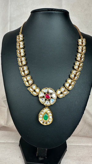 Kundan and meenakari necklace