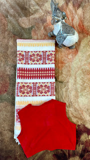 Handloom cotton saree with red thread weave, with stitched blouse