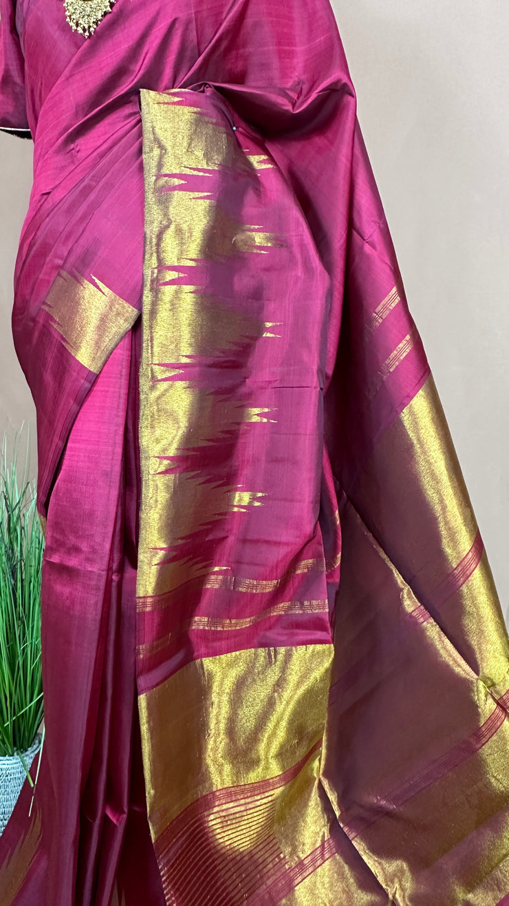 Pure handloom kanchivram silk saree with temple border with stitched blouse