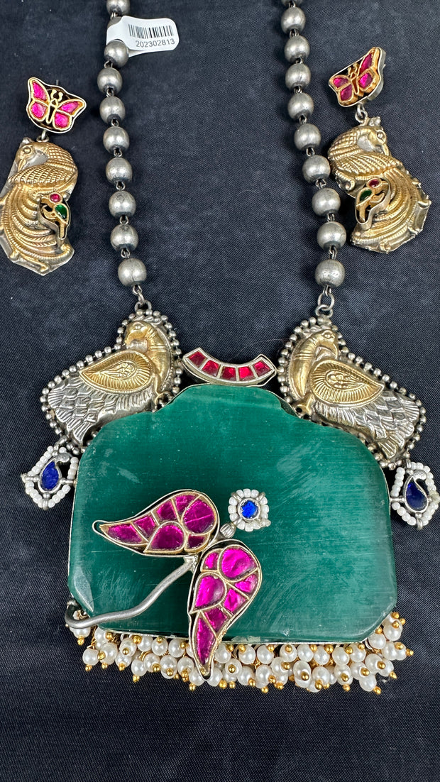 Statement necklace with earring