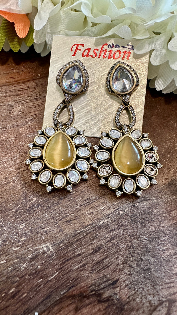 Victorian finish earring with yellow stone