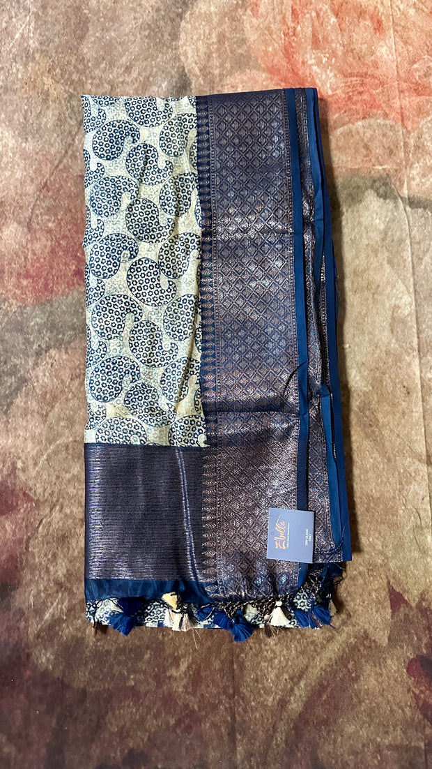 Indigo Blue maheswari silk saree with stitched blouse