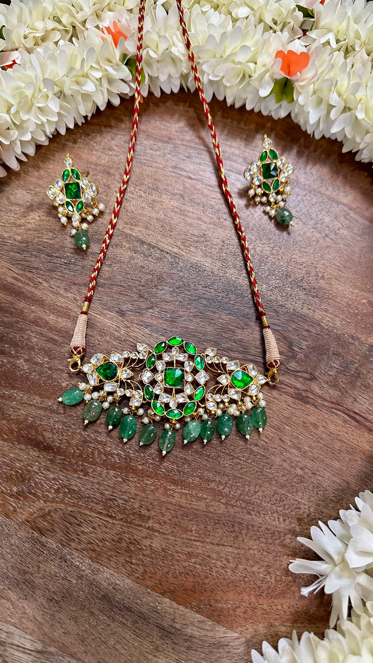 Green and white kundan choker with earring