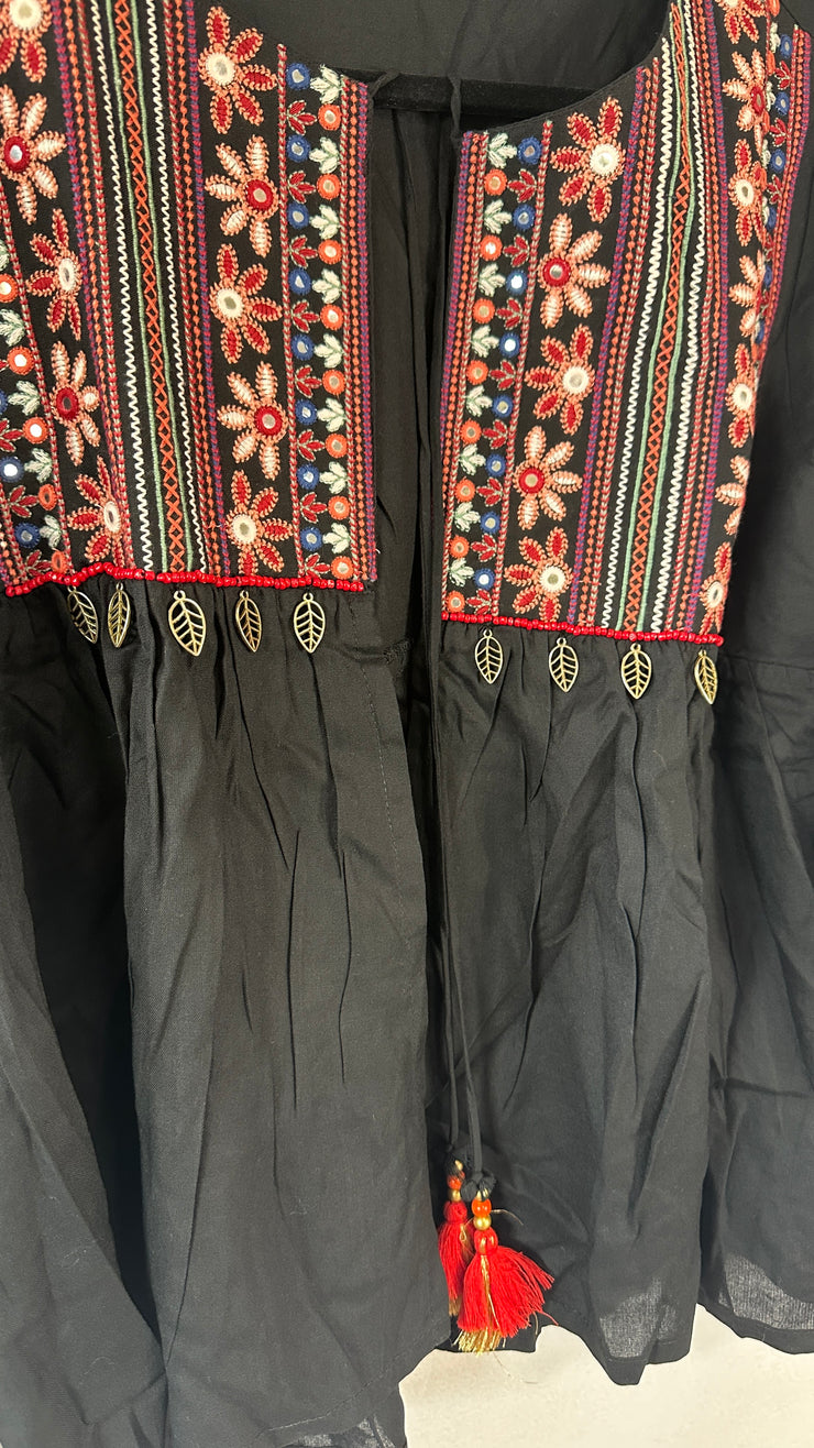 Black cotton jacket with embroidery