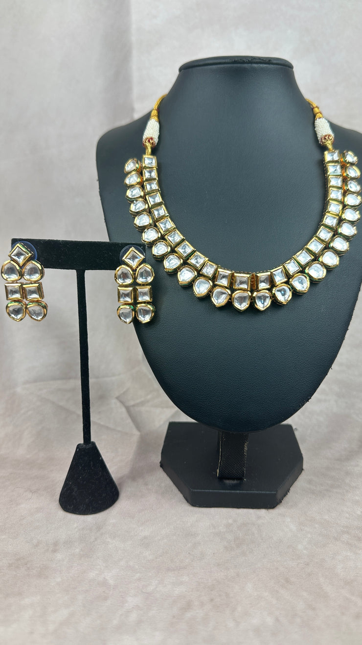 Kundan and meenakari necklace