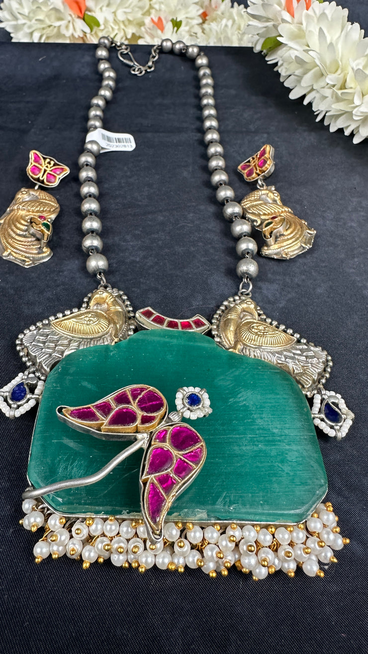 Statement necklace with earring