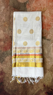 Hadwoven set saree with silver, copper and gold weaved border
