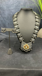 Silver replica long necklace with jadau pendent and earrings