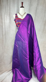 Light weight handwoven Cotton tissue saree