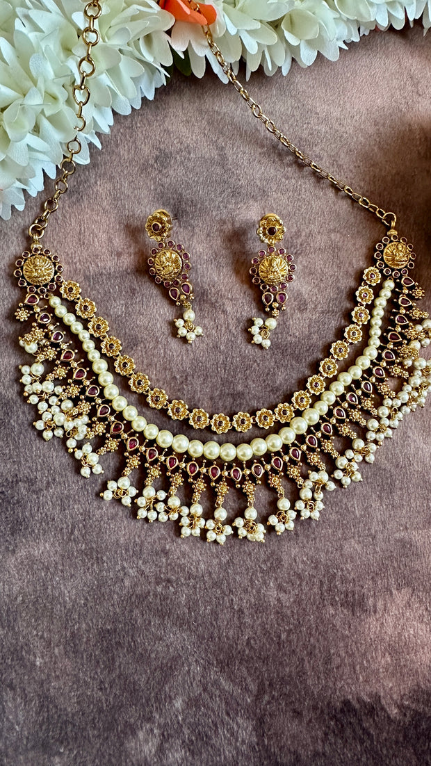 3 Layer short necklace with earring