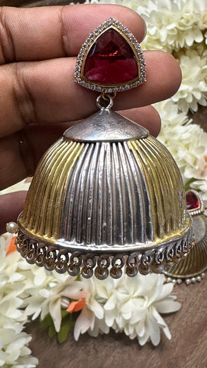 Dual tone jhumka