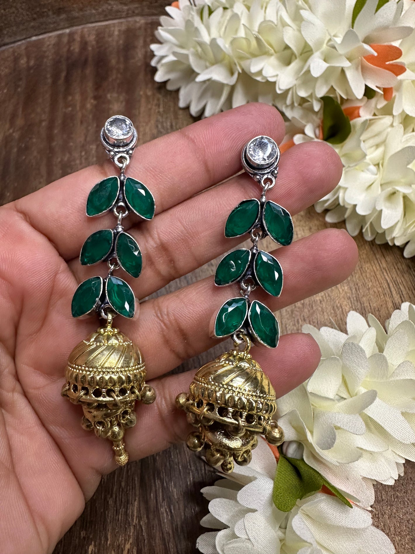 Dual tone jhumka with green stone