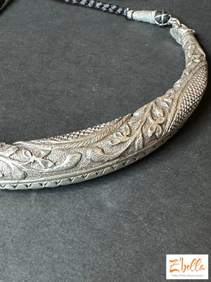 Silver Carved Hasli Necklace